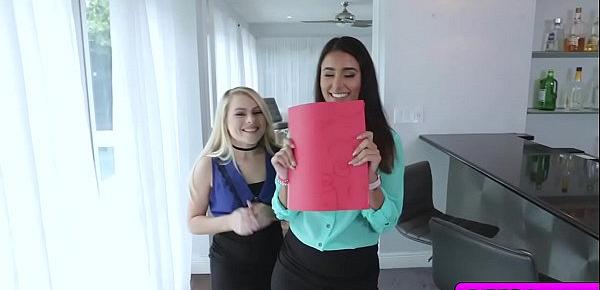 School gals gets blindfolded and suck the studs man meat!